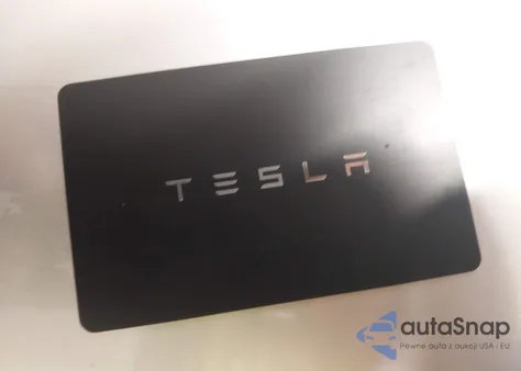 2024 Tesla Model 3 Long Range Dual Motor All-Wheel Drive/Rear-Wheel Drive z USA, uszkodzony, nr VIN 5YJ3E1EA8RF738794